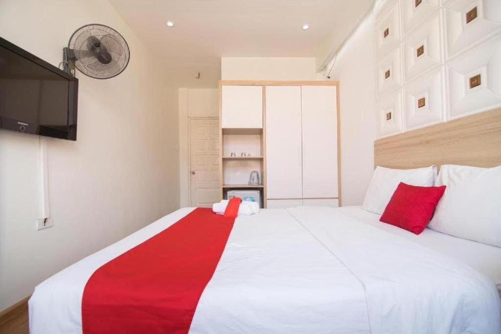 New Apart Hotel Hanoi Exteriör bild